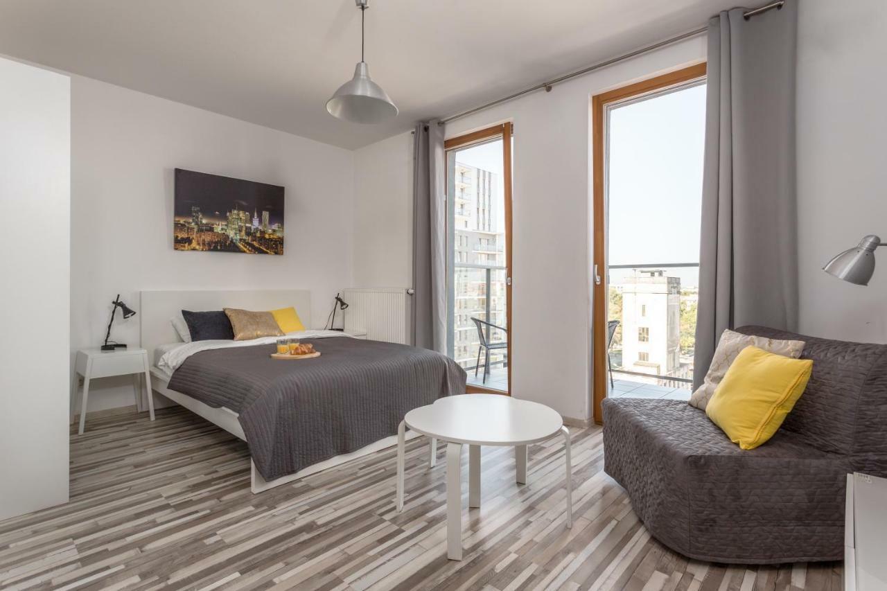 Chill Apartments Wola Center Varşovia Exterior foto